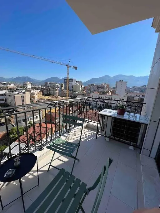 Mozart House - Spacious Luxury Apartment - Heart Of The City 地拉那 0*,  阿尔巴尼亚
