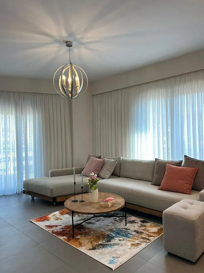 Mozart House - Spacious Luxury Apartment - Heart Of The City Tirana